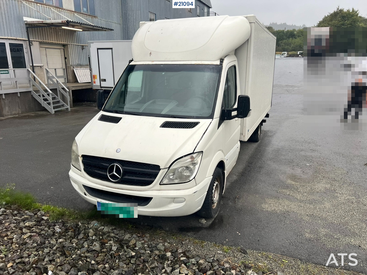 Kasti veoauto Mercedes Varebil: pilt 12