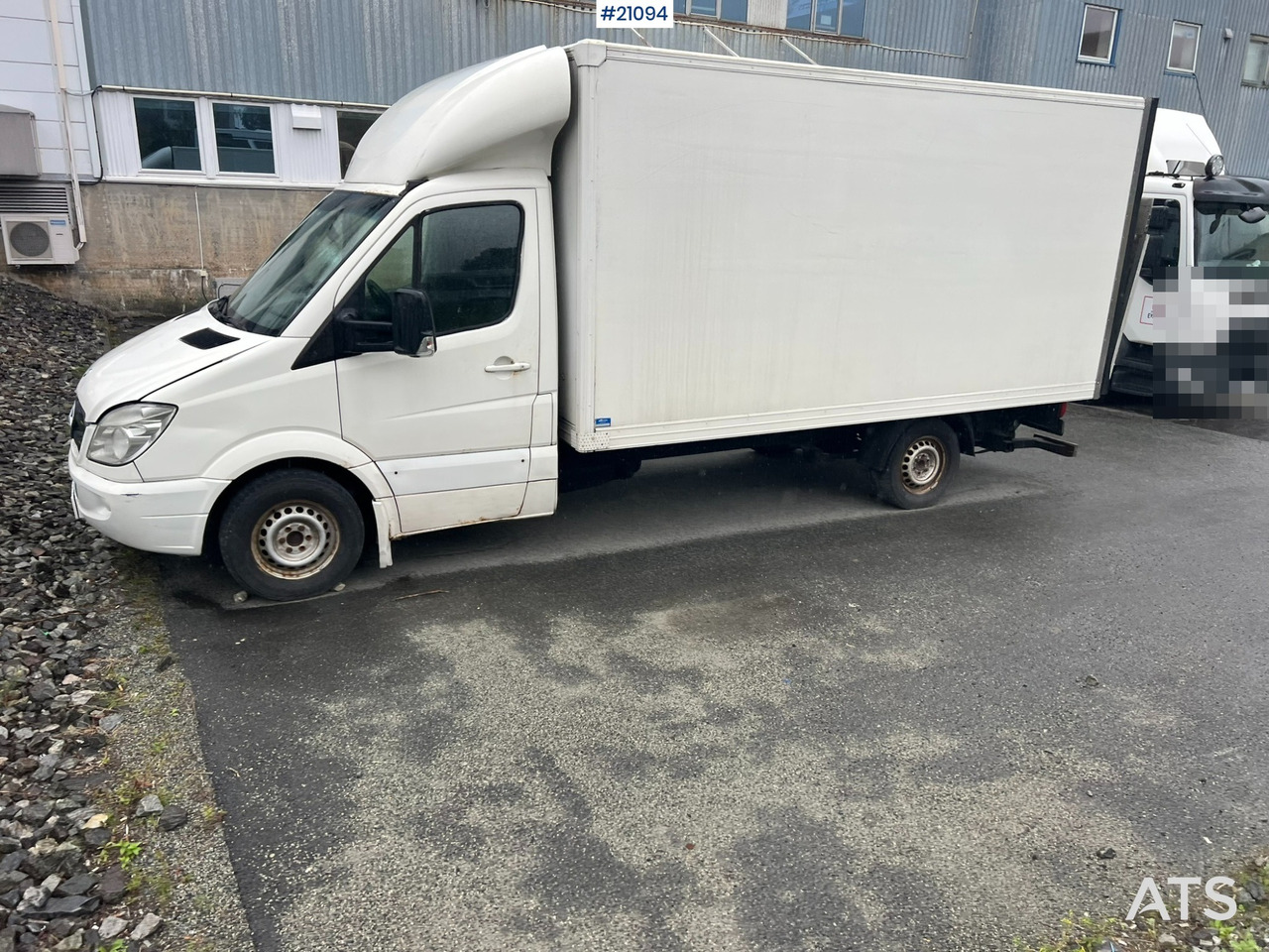 Kasti veoauto Mercedes Varebil: pilt 7