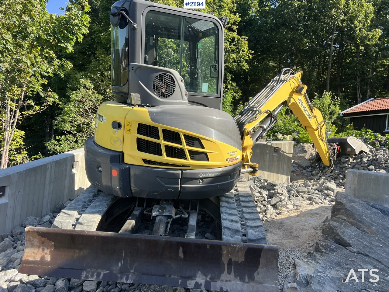 New Holland E55B - Lintekskavaator: pilt 2 New Holland E55B - Lintekskavaator: pilt 2