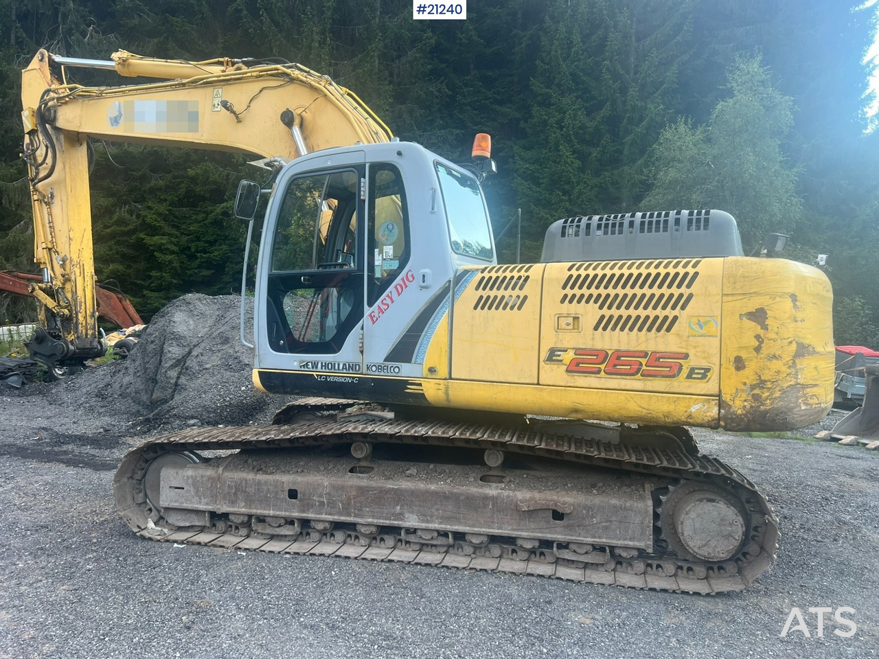 New Holland Kobelco E265B - Lintekskavaator: pilt 2 New Holland Kobelco E265B - Lintekskavaator: pilt 2