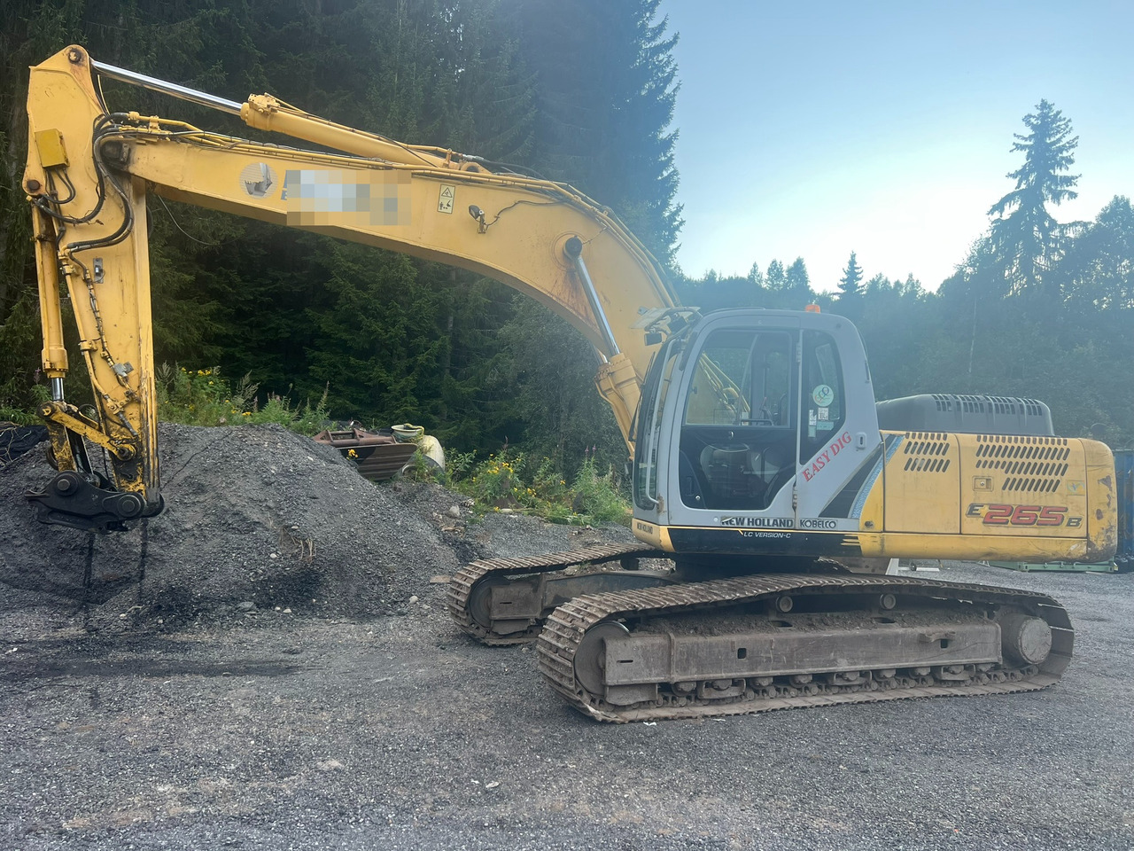 New Holland Kobelco E265B - Lintekskavaator: pilt 3 New Holland Kobelco E265B - Lintekskavaator: pilt 3