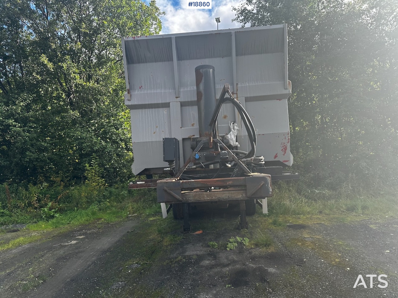 Nor-Slep Tippsemi - Kallur-poolhaagis: pilt 2 Nor-Slep Tippsemi - Kallur-poolhaagis: pilt 2