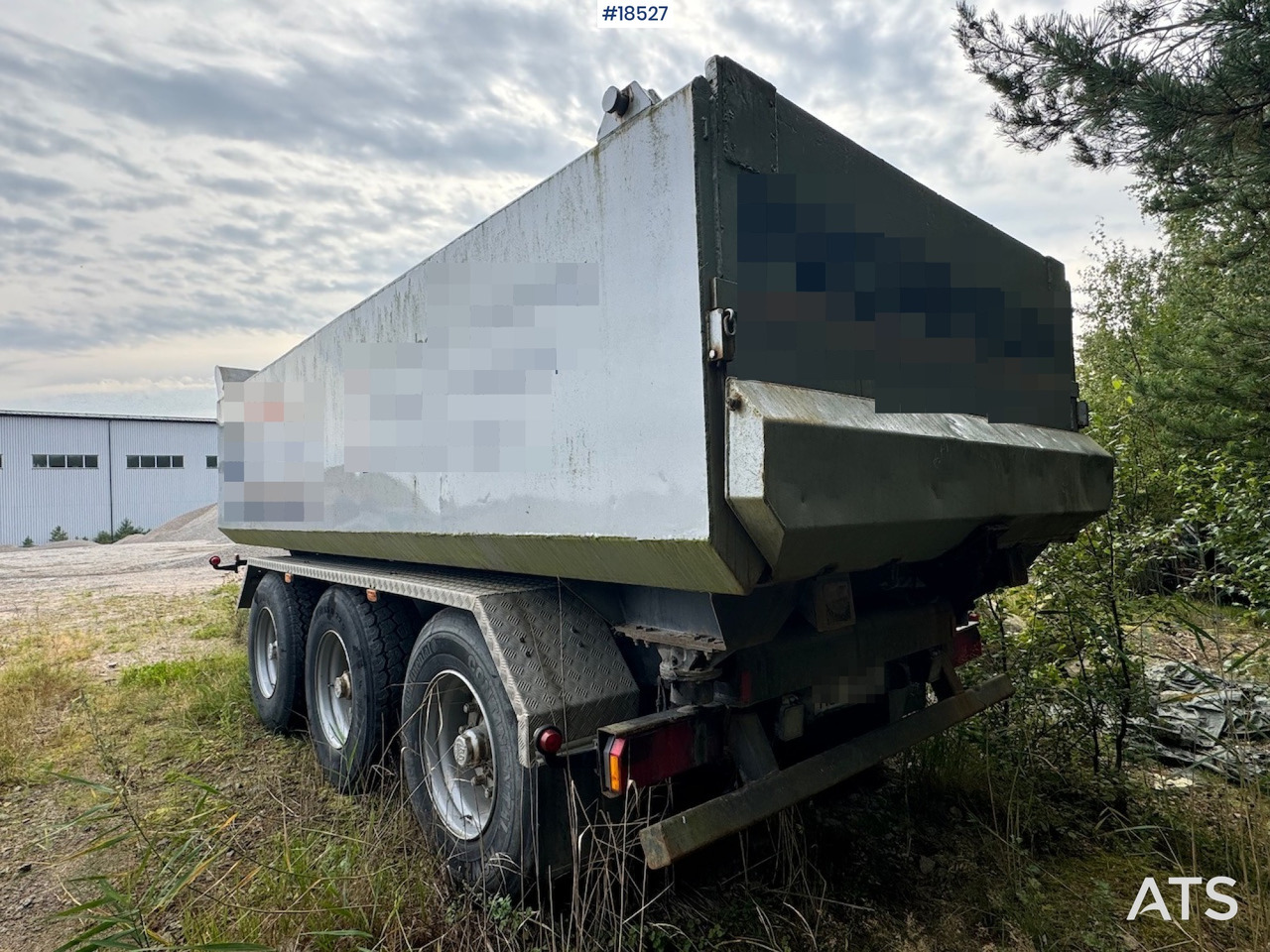 Renders trippelkjerre - Kalluri järelhaagis: pilt 5 Renders trippelkjerre - Kalluri järelhaagis: pilt 5