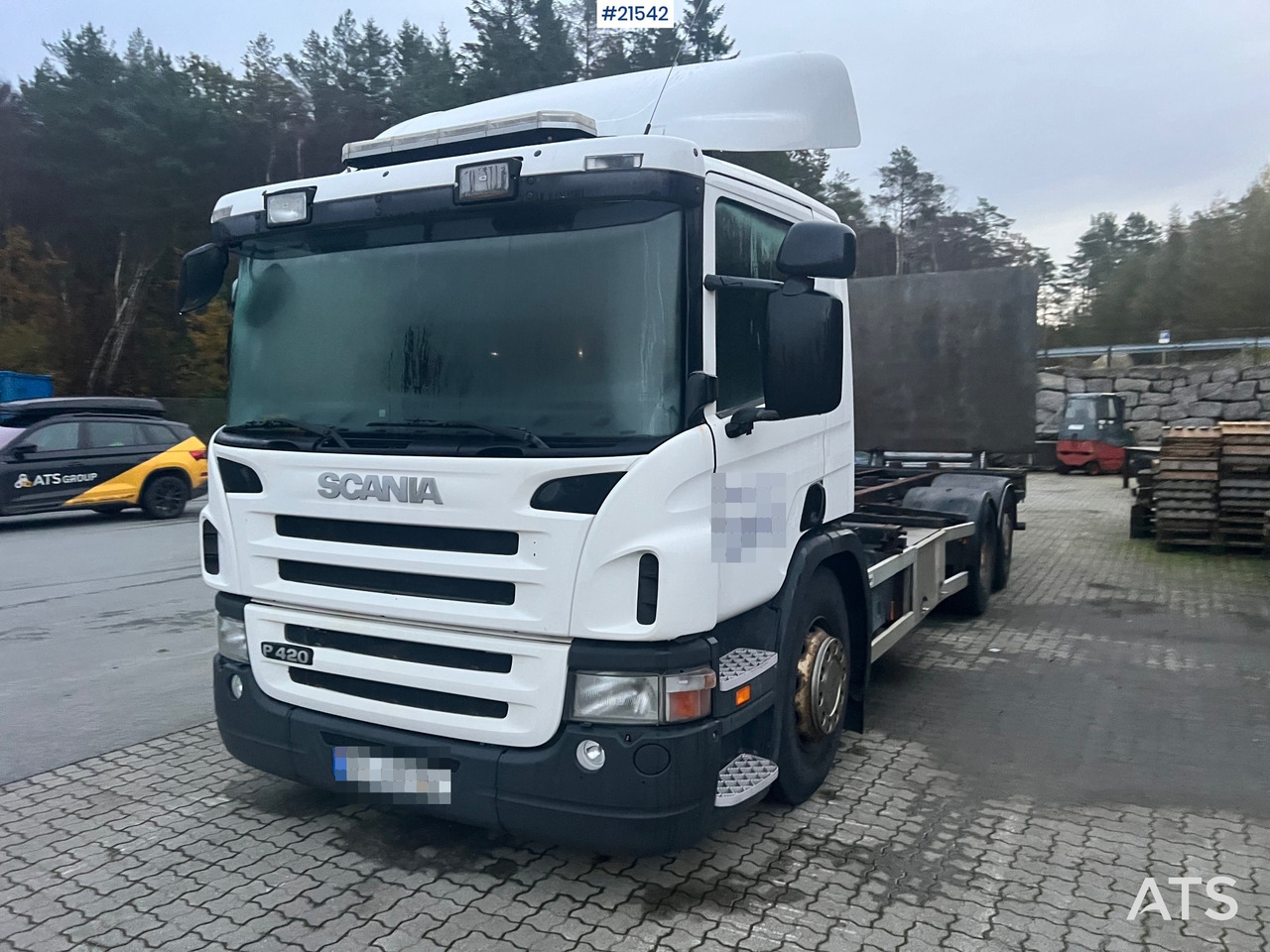 Scania P420 6x2 chassi m/ lift Rep.Objekt - Kabiinišassiiga veoauto: pilt 3 Scania P420 6x2 chassi m/ lift Rep.Objekt - Kabiinišassiiga veoauto: pilt 3