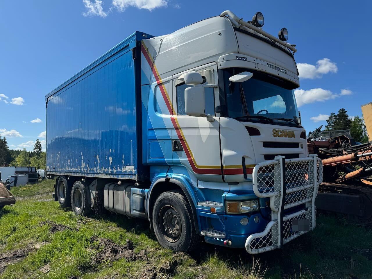 Scania R500 - Kasti veoauto: pilt 1 Scania R500 - Kasti veoauto: pilt 1