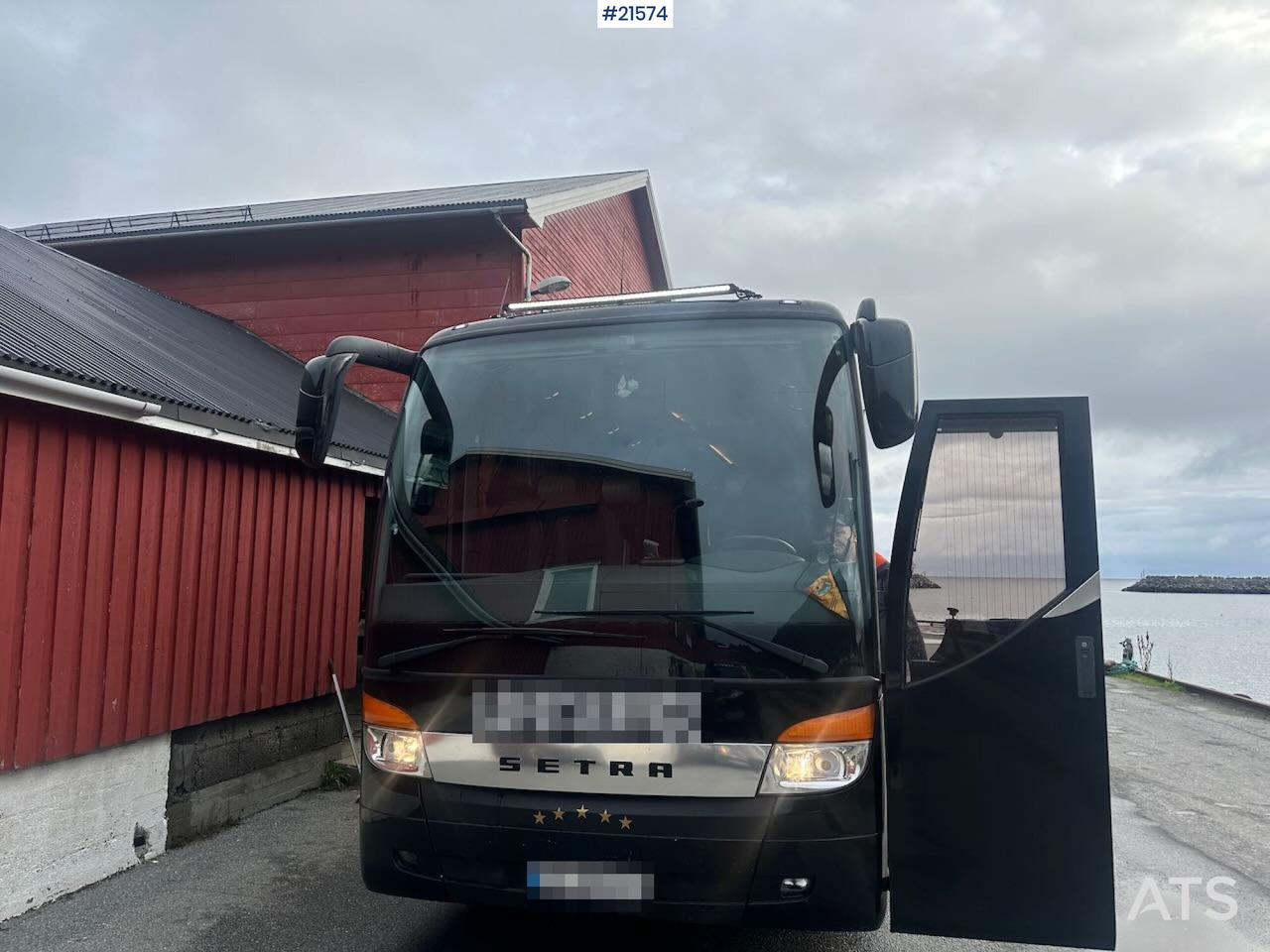 Setra S411 turbuss m/ 29+2+1 seter og vinterdekk. Lav km stand! - Kaugsõidu buss: pilt 2 Setra S411 turbuss m/ 29+2+1 seter og vinterdekk. Lav km stand! - Kaugsõidu buss: pilt 2