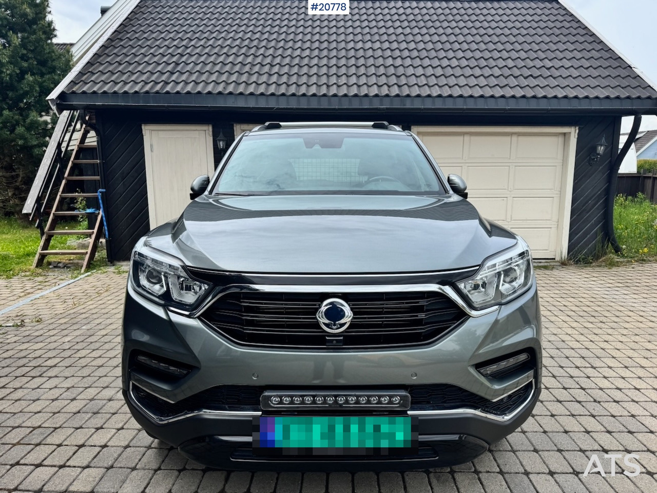 Auto Ssangyong REXTON: pilt 9