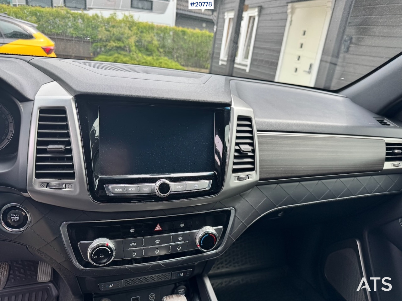 Auto Ssangyong REXTON: pilt 24