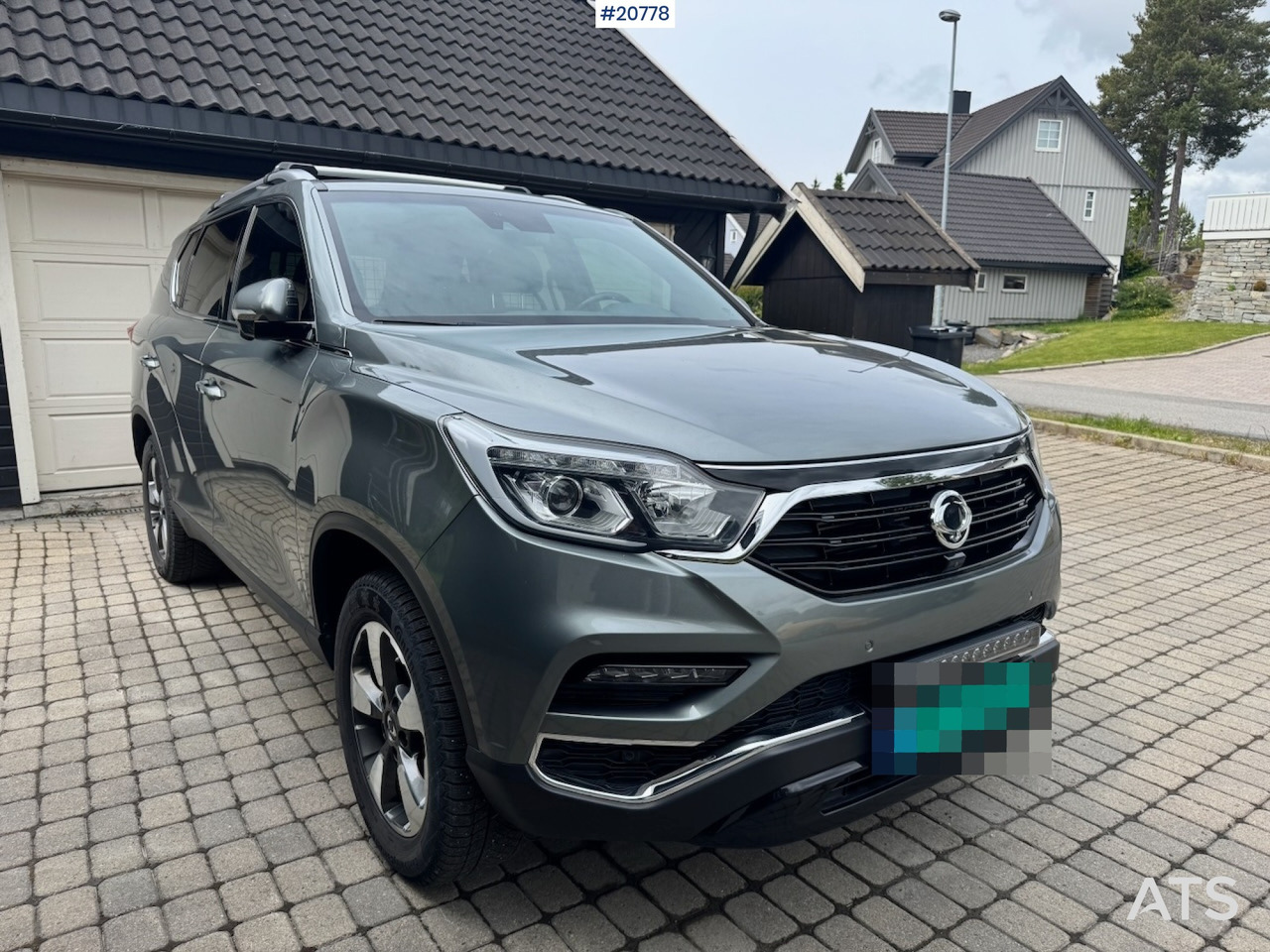 Auto Ssangyong REXTON: pilt 8