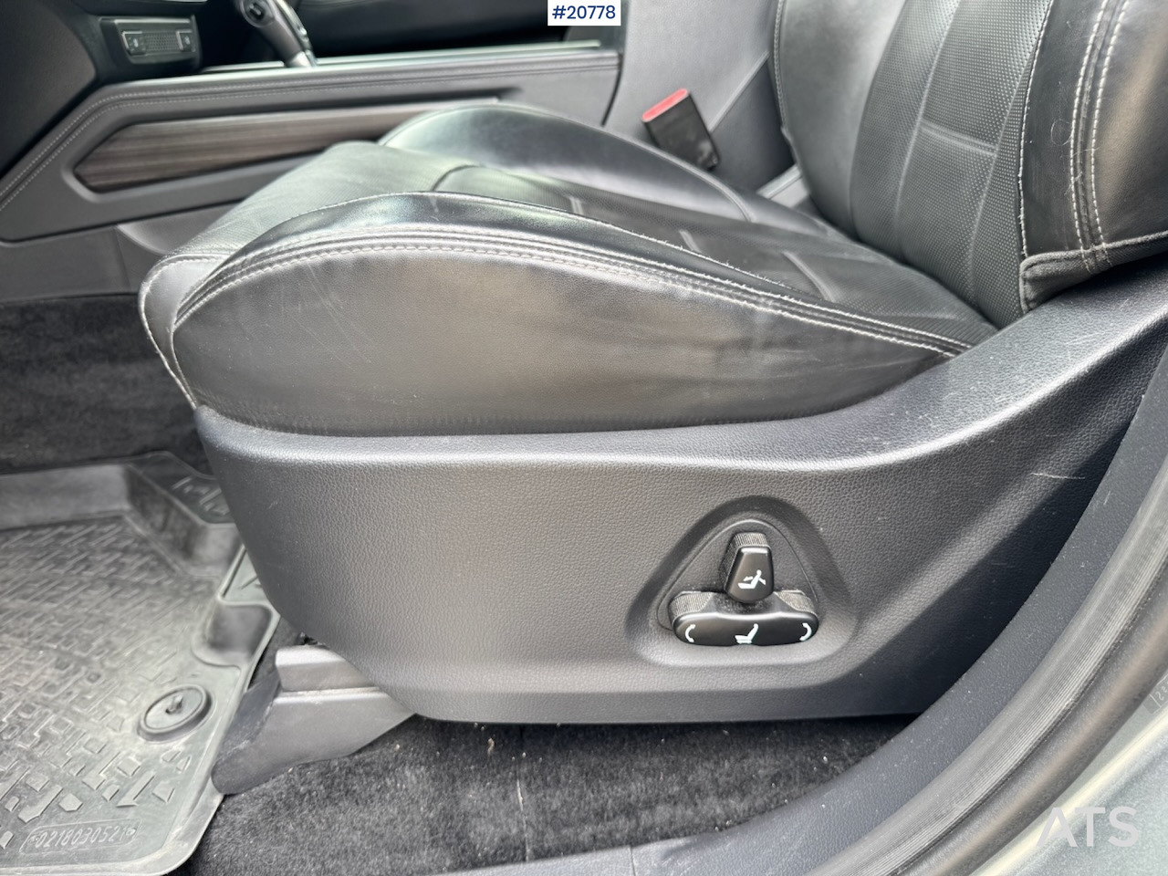Auto Ssangyong REXTON: pilt 34