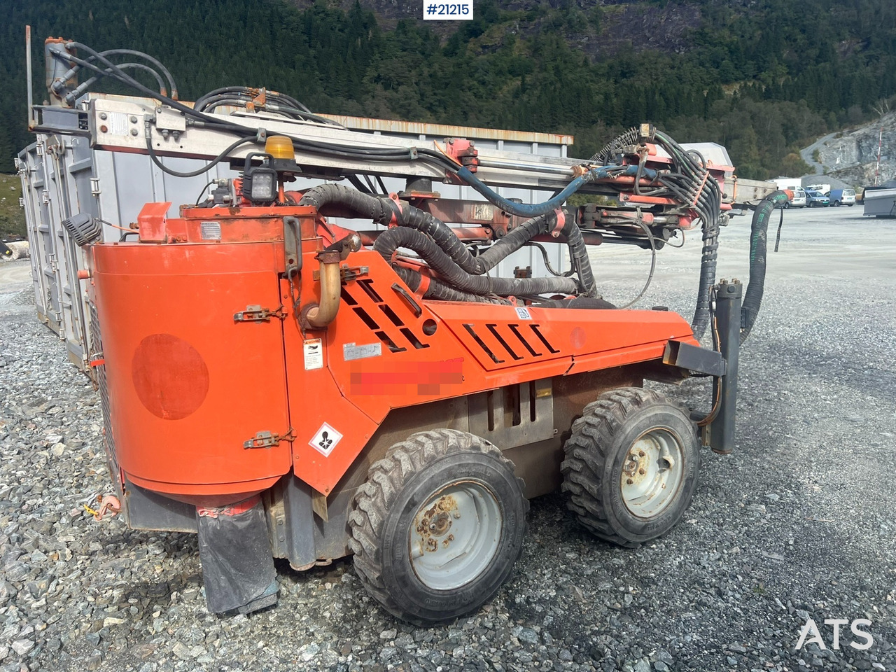 Tamrock Commando 121R - Puurimisplatvorm: pilt 4 Tamrock Commando 121R - Puurimisplatvorm: pilt 4
