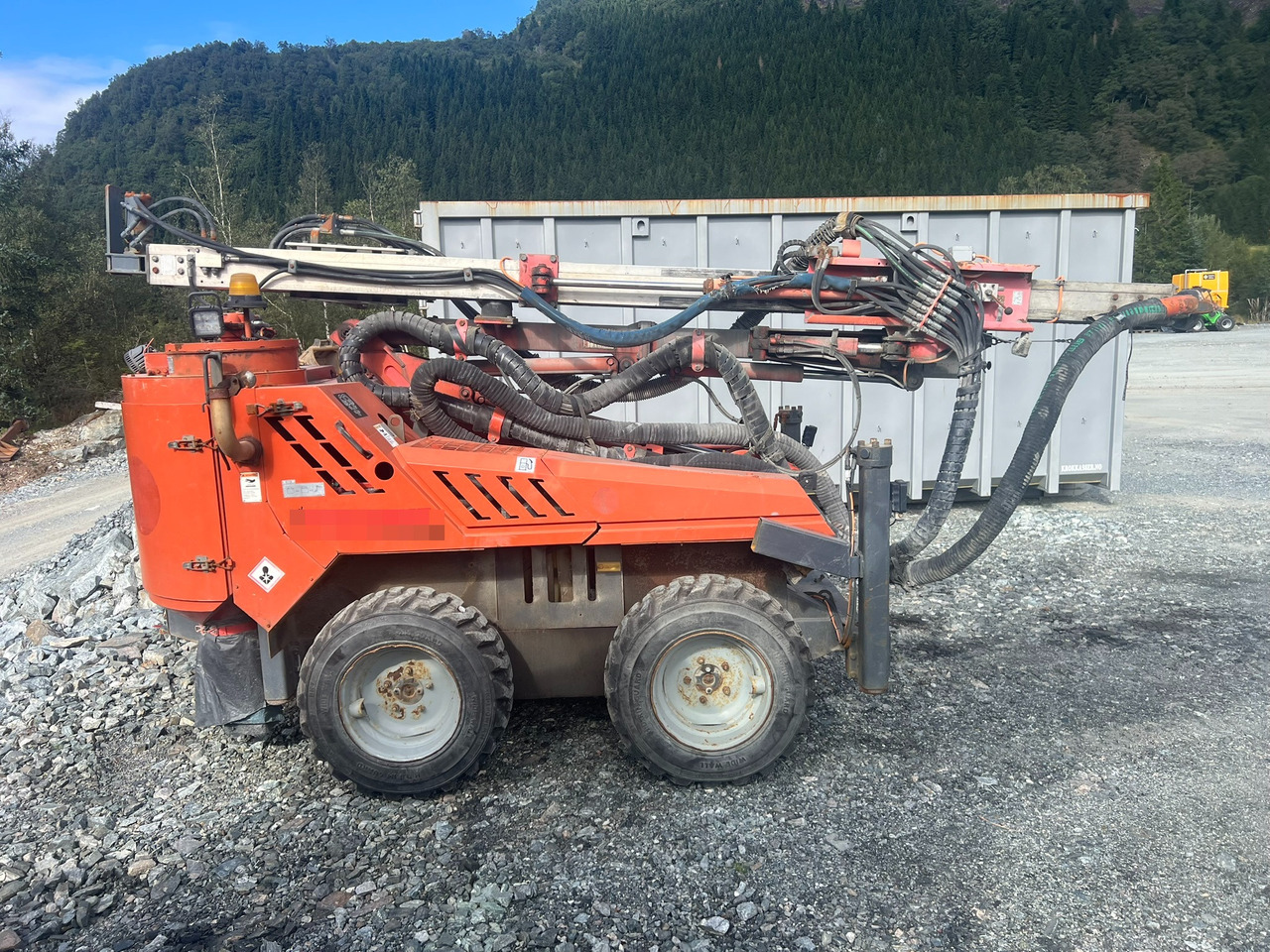 Tamrock Commando 121R - Puurimisplatvorm: pilt 3 Tamrock Commando 121R - Puurimisplatvorm: pilt 3