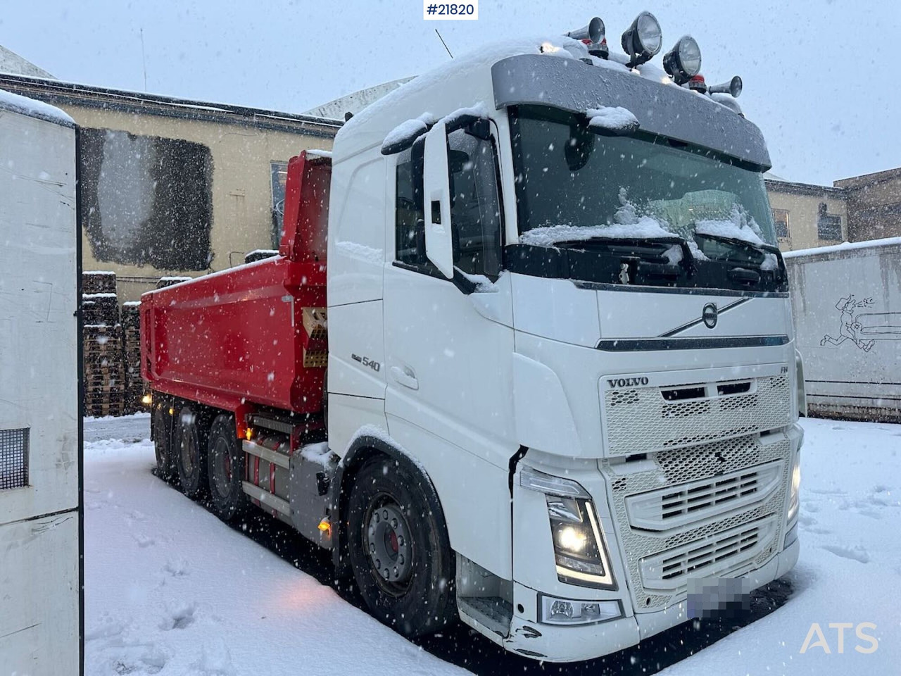 Volvo 2017 Volvo FH540 8x4 tippbil m/ ny dual clutch - Kallurauto: pilt 3 Volvo 2017 Volvo FH540 8x4 tippbil m/ ny dual clutch - Kallurauto: pilt 3