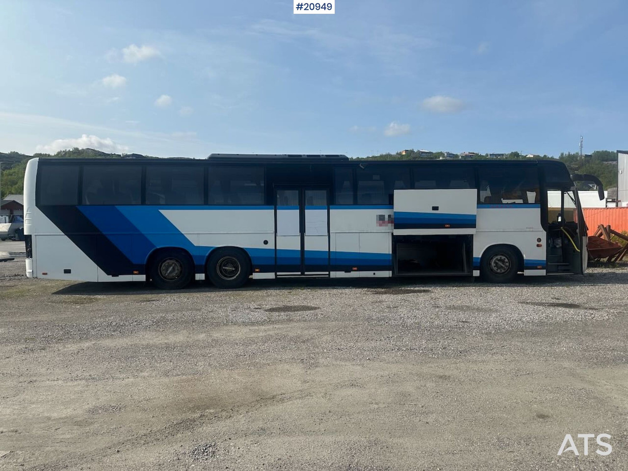 Volvo 9700H buss m/ 54 seter m/ sommer og vinterdekk - Kaugsõidu buss: pilt 5 Volvo 9700H buss m/ 54 seter m/ sommer og vinterdekk - Kaugsõidu buss: pilt 5
