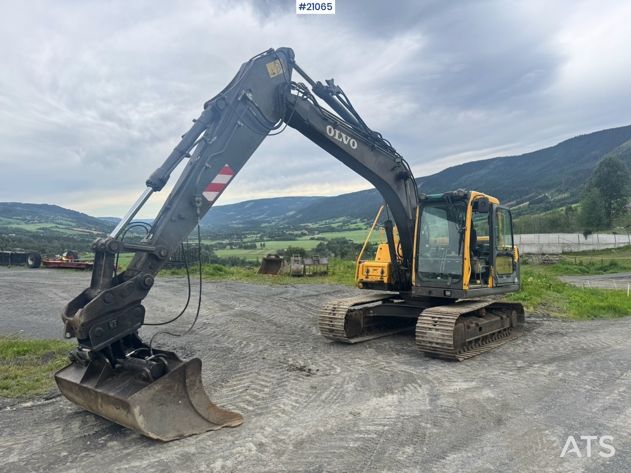 Volvo EC140 BLC - Lintekskavaator: pilt 3 Volvo EC140 BLC - Lintekskavaator: pilt 3
