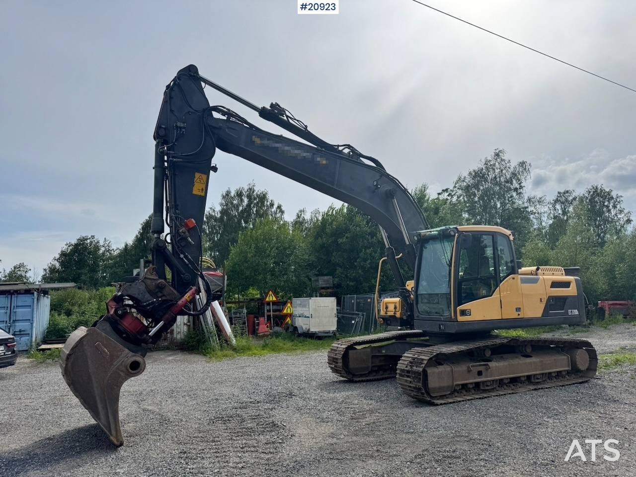 Volvo EC220DL - Lintekskavaator: pilt 2 Volvo EC220DL - Lintekskavaator: pilt 2