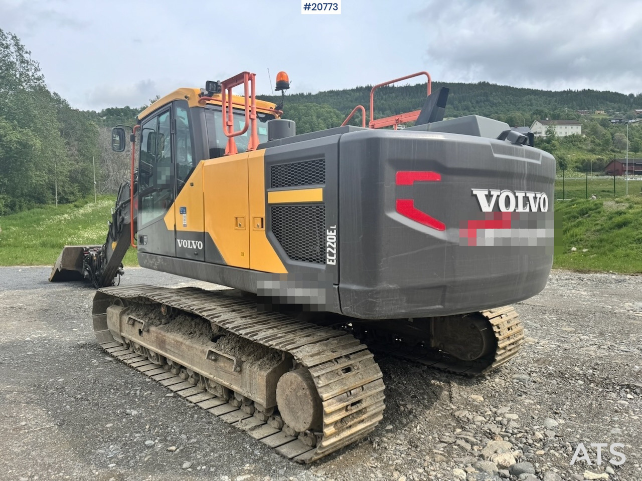 Volvo EC220EL - Lintekskavaator: pilt 4 Volvo EC220EL - Lintekskavaator: pilt 4