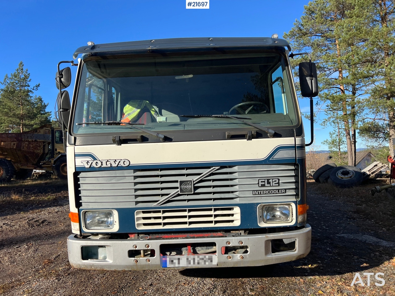 Volvo FH12 6x2 Tippbil - Kallurauto: pilt 5 Volvo FH12 6x2 Tippbil - Kallurauto: pilt 5