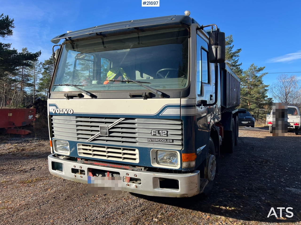 Volvo FH12 6x2 Tippbil - Kallurauto: pilt 3 Volvo FH12 6x2 Tippbil - Kallurauto: pilt 3