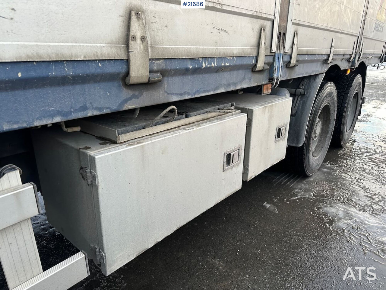 Volvo FM12 Globetrotter 6x4 kranbil m/ bak montert 18 t/m kran og vinsj. SE VIDEO - Kraanaga veoauto: pilt 3 Volvo FM12 Globetrotter 6x4 kranbil m/ bak montert 18 t/m kran og vinsj. SE VIDEO - Kraanaga veoauto: pilt 3