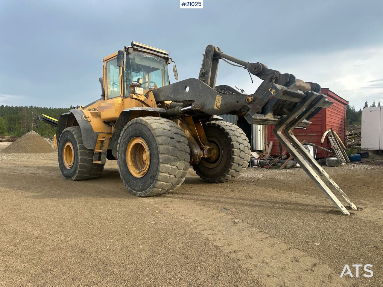 Volvo L120E - Rataslaadur: pilt 1 Volvo L120E - Rataslaadur: pilt 1