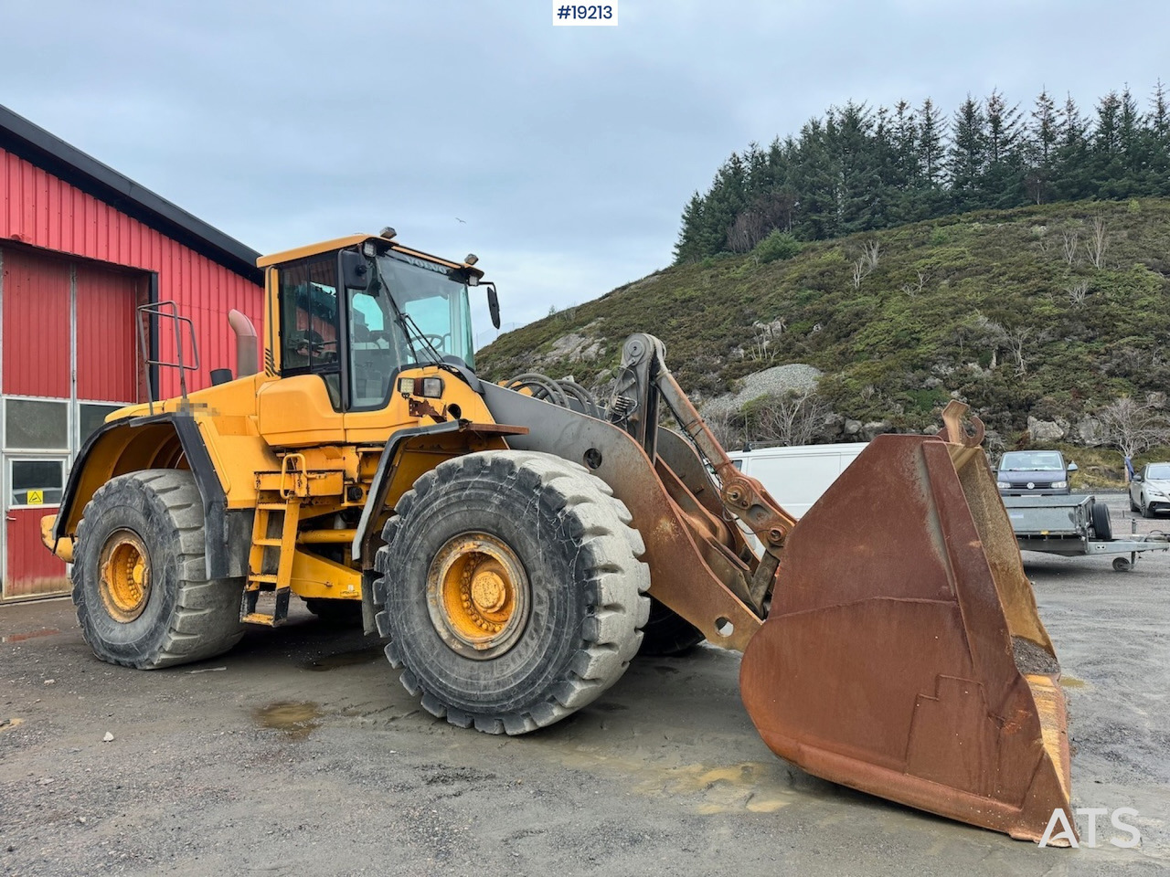 Volvo L220F - Rataslaadur: pilt 2 Volvo L220F - Rataslaadur: pilt 2