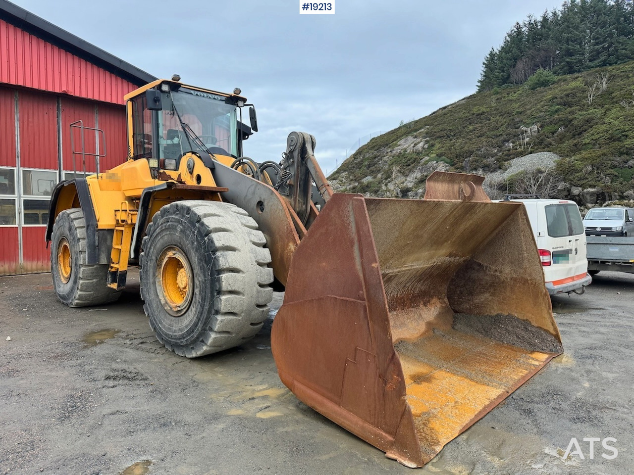 Volvo L220F - Rataslaadur: pilt 1 Volvo L220F - Rataslaadur: pilt 1