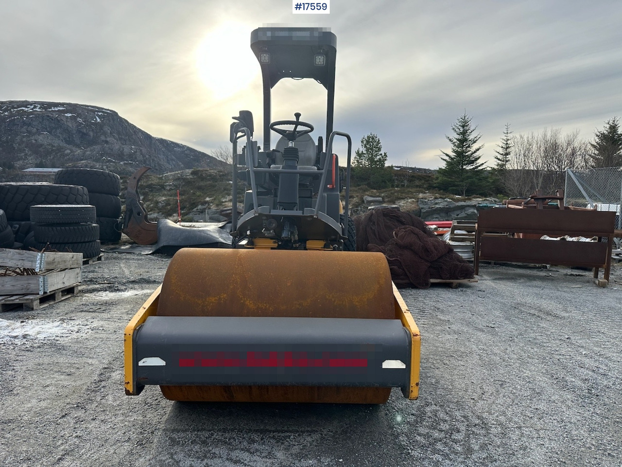 Volvo SD45B - Tihendaja: pilt 3 Volvo SD45B - Tihendaja: pilt 3