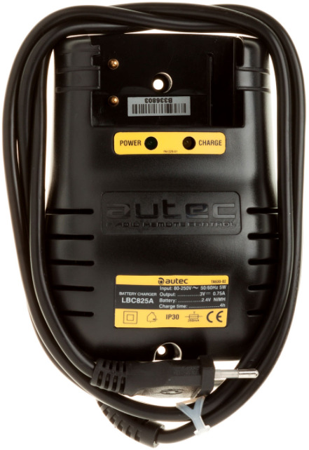 Autec original charger LBC825A - Elektrisüsteem - Kraana-manipulaator: pilt 1 Autec original charger LBC825A - Elektrisüsteem - Kraana-manipulaator: pilt 1