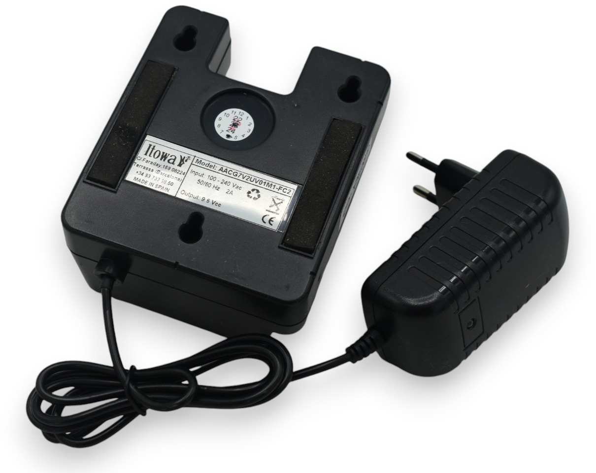 Itowa original charger BT7223MH, BT7216MH - Elektrisüsteem - Kraana-manipulaator: pilt 4 Itowa original charger BT7223MH, BT7216MH - Elektrisüsteem - Kraana-manipulaator: pilt 4