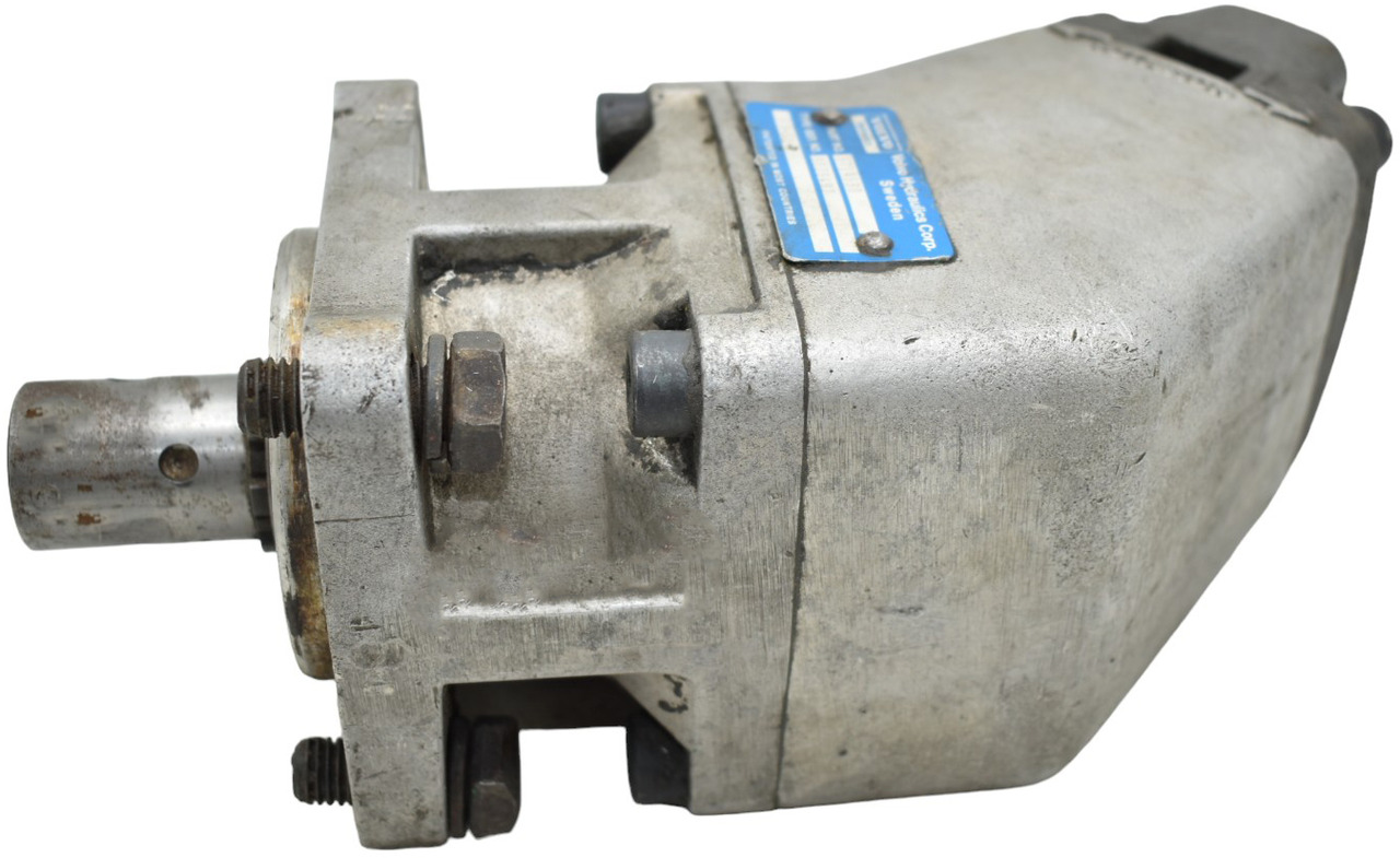 VOLVO 30L hydraulic pump BH30V - Varuosa - Kraana-manipulaator: pilt 1 VOLVO 30L hydraulic pump BH30V - Varuosa - Kraana-manipulaator: pilt 1