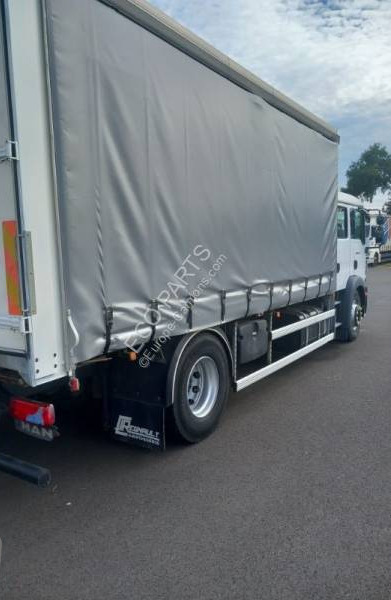 MAN TGM 18.290 - Tent veoauto: pilt 4 MAN TGM 18.290 - Tent veoauto: pilt 4