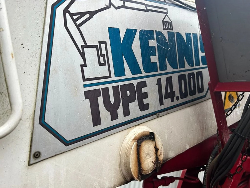 Carnehl Stenen vervoer oplegger met Kennis kraan - Platvorm/ Madelpoolhaagis: pilt 5 Carnehl Stenen vervoer oplegger met Kennis kraan - Platvorm/ Madelpoolhaagis: pilt 5