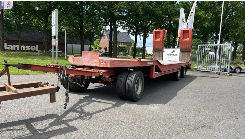 Mueller Mitteltal 3 as molenstel besturing wegverkeer - Madal platvorm järelhaagis: pilt 2 Mueller Mitteltal 3 as molenstel besturing wegverkeer - Madal platvorm järelhaagis: pilt 2