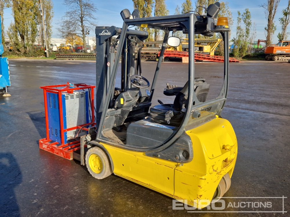 2005 Linde E16C - Kahveltõstuk: pilt 3 2005 Linde E16C - Kahveltõstuk: pilt 3