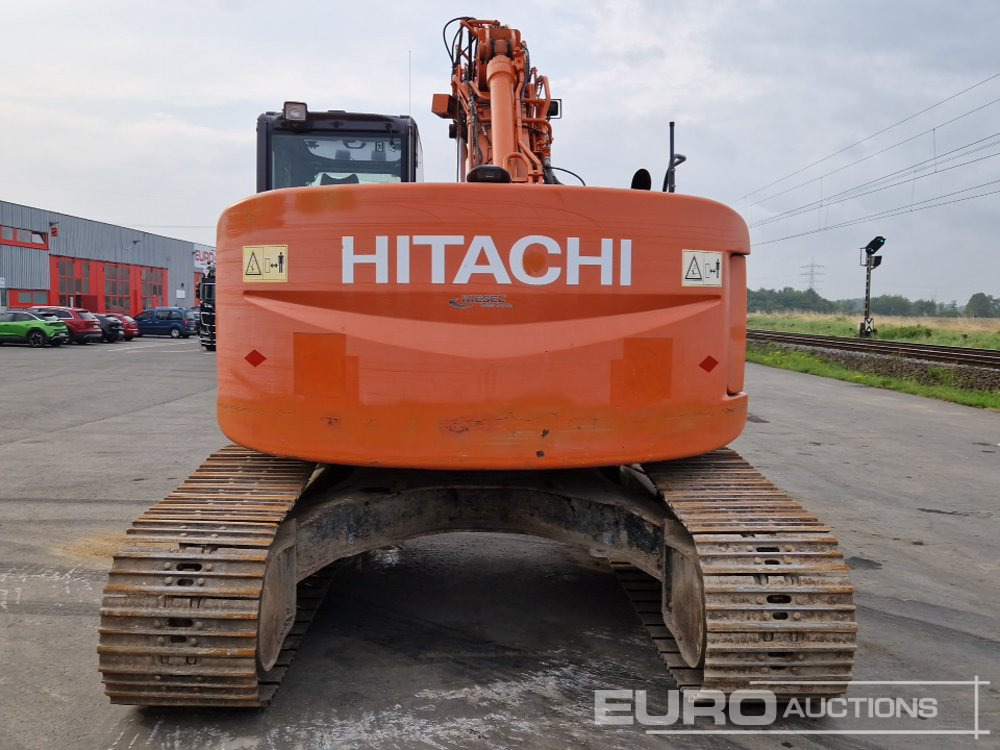 2012 Hitachi ZX225 USLC-3 - Lintekskavaator: pilt 4 2012 Hitachi ZX225 USLC-3 - Lintekskavaator: pilt 4