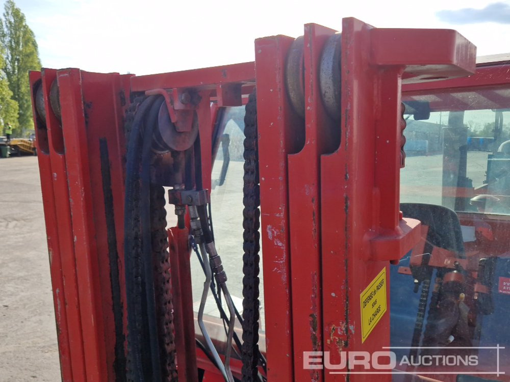 Ebatasasel maastikul kohanduv kahveltõstuk 2013 Manitou MH25-4T: pilt 16