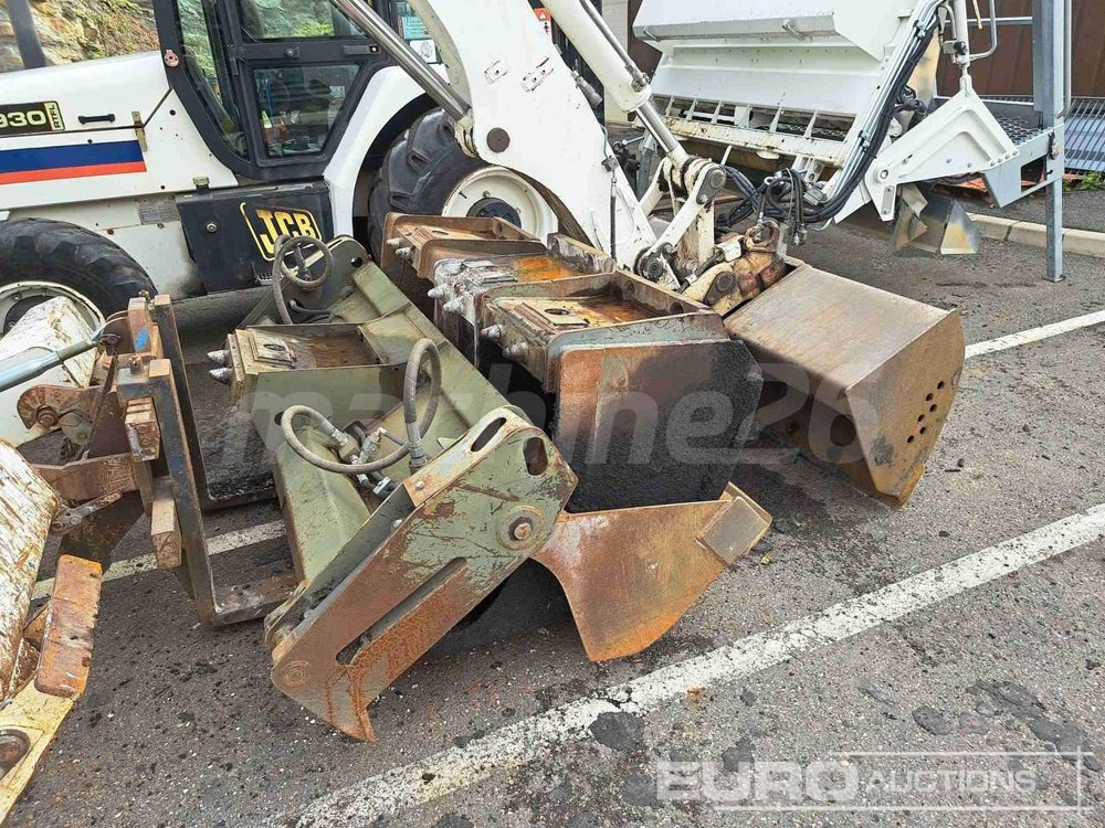 2014 Mecalac 12 MTX - Ratastel ekskavaator: pilt 3 2014 Mecalac 12 MTX - Ratastel ekskavaator: pilt 3