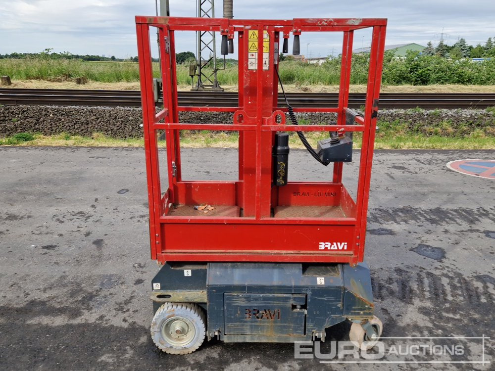 2016 Braviisol Vertical Mast Lift Access Platform - Platvorm: pilt 2 2016 Braviisol Vertical Mast Lift Access Platform - Platvorm: pilt 2