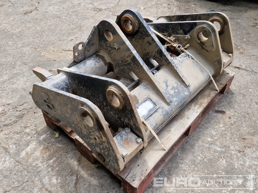 2018 QH to suit Hitachi ZW180-6 - Kiirühendus: pilt 4 2018 QH to suit Hitachi ZW180-6 - Kiirühendus: pilt 4