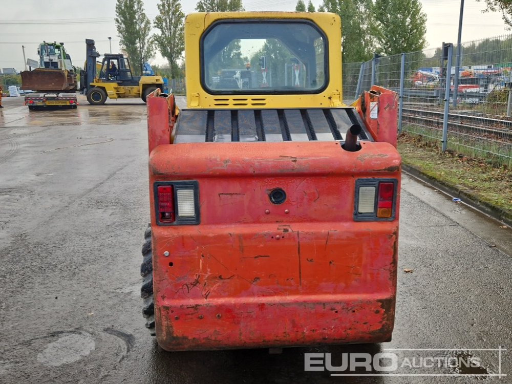 Bobcat S130 - Kompaktlaadur: pilt 4 Bobcat S130 - Kompaktlaadur: pilt 4