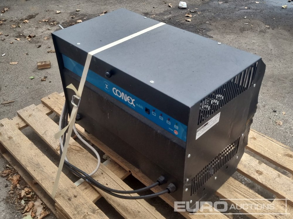 Conex 400V Battery Charger, 4.3kW - 50/60Hz - Ehitusseade: pilt 1 Conex 400V Battery Charger, 4.3kW - 50/60Hz - Ehitusseade: pilt 1