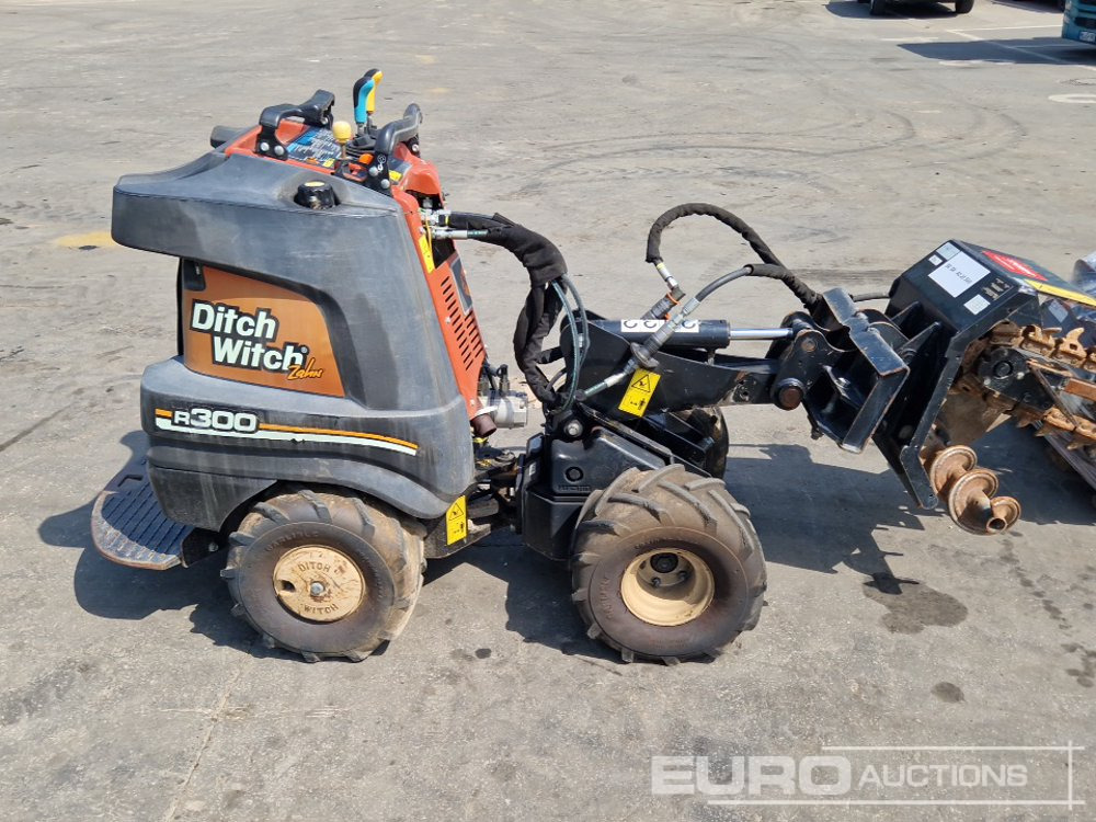 Ditch Witch R300 - Kraavikaevamismasin: pilt 5 Ditch Witch R300 - Kraavikaevamismasin: pilt 5
