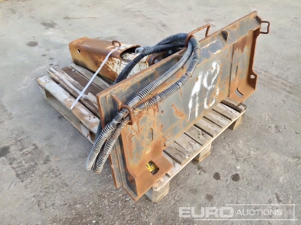 Furukawa F3LN Hydraulic Breaker to suit Skidsteer Loader - Hüdrauliline haamer: pilt 2 Furukawa F3LN Hydraulic Breaker to suit Skidsteer Loader - Hüdrauliline haamer: pilt 2