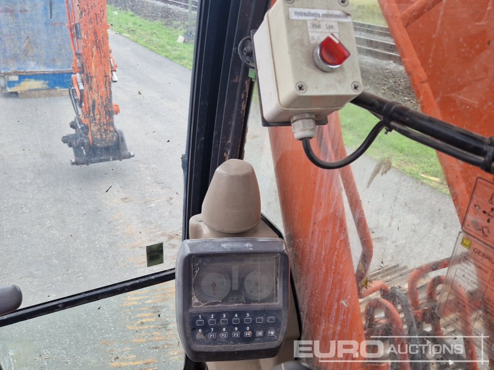 Lintekskavaator Hitachi ZX130-3: pilt 40
