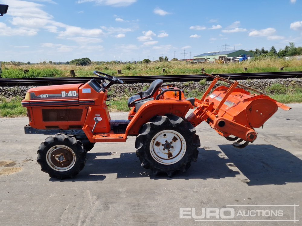 Kubota B40 - Väiketraktor: pilt 2 Kubota B40 - Väiketraktor: pilt 2
