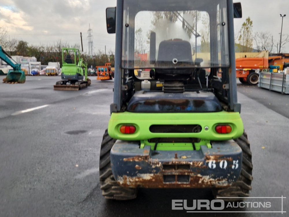 Kubota R520 - Rataslaadur: pilt 4 Kubota R520 - Rataslaadur: pilt 4