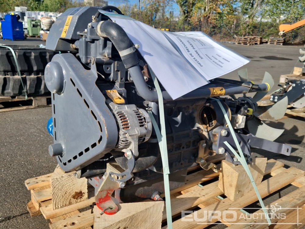 Kubota V2203 - Mootor: pilt 3 Kubota V2203 - Mootor: pilt 3