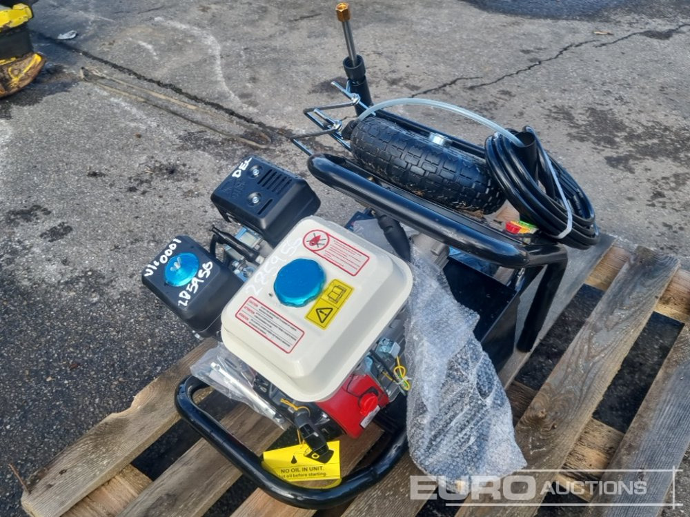 MAXWIN MT3500PSI Petrol Power Washer, 240Bar, 6.5HP - Ehitusseade: pilt 1 MAXWIN MT3500PSI Petrol Power Washer, 240Bar, 6.5HP - Ehitusseade: pilt 1