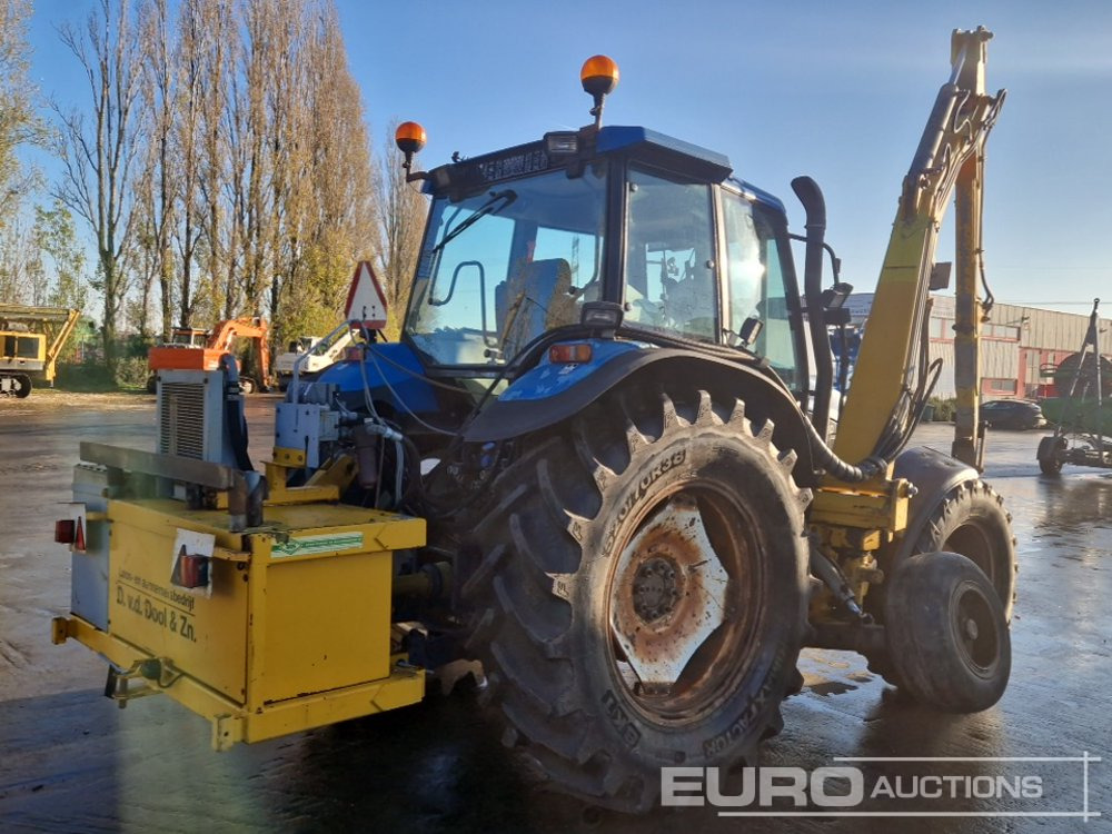 New Holland TS100 - Traktor: pilt 5 New Holland TS100 - Traktor: pilt 5